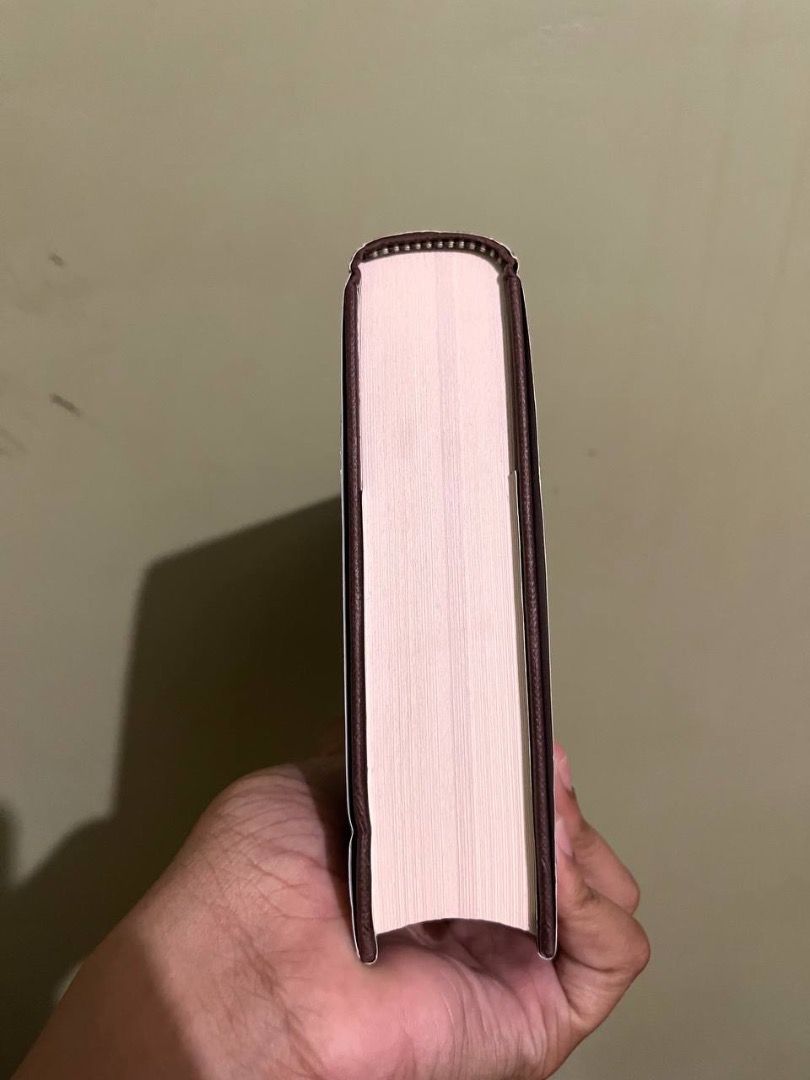 James Herbert - The Ghosts of Sleath (Category: Storybooks) located in Carmen. Submitted by grei.librongbaligya. (Listing ID 1471150294, Image 3). Description: James Herbert - The Ghosts of Sleath Minimal paper edge foxing along the top block. Hardbound. .