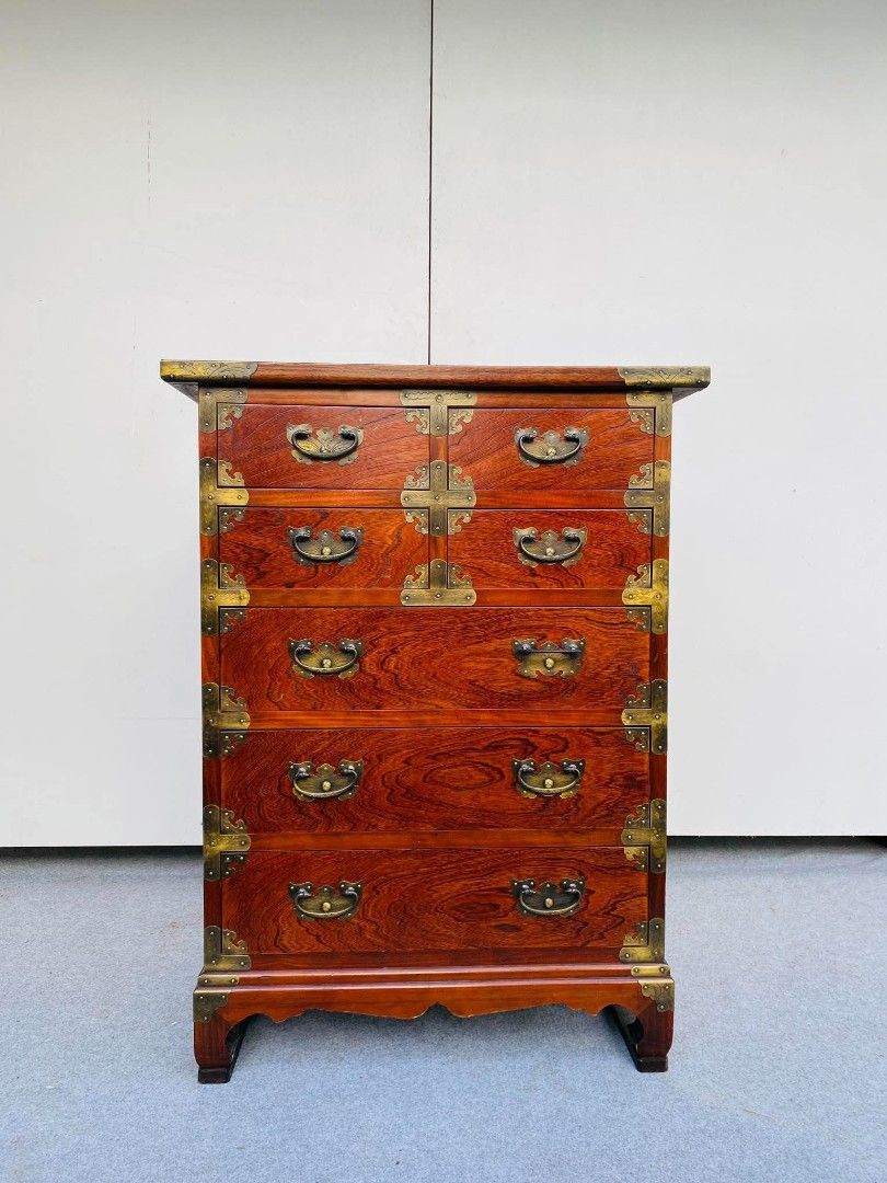 JAPAN SURPLUS" VINTAGE TANSU CHEST (Category: Shelves, Cabinets & Racks) located in Bulacan. Submitted by junnie09 (Listing ID 1471183079, Image 1). Description: JAPAN SURPLUS" VINTAGE TANSU CHEST DRAWER SIZE: 29L" x 18W" x 39.5H" inches (AS-IS ITEM) IN GOOD CONDITION.
