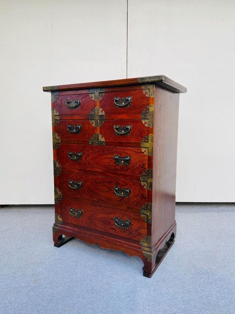 JAPAN SURPLUS" VINTAGE TANSU CHEST (Category: Shelves, Cabinets & Racks) located in Bulacan. Submitted by junnie09 (Listing ID 1471183079, Image 2). Description: JAPAN SURPLUS" VINTAGE TANSU CHEST DRAWER SIZE: 29L" x 18W" x 39.5H" inches (AS-IS ITEM) IN GOOD CONDITION.
