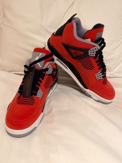 (Category: ) located in . Submitted by kicksvaultsg (Listing ID 1471147550, Image 1). Description: .