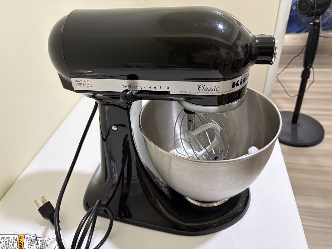KitchenAid Classic Stand Mixer Black (Category: Hand & Stand Mixers) located in Manila. Submitted by hen57camsher (Listing ID 1471151227, Image 3). Description: Kitchen aid mixer 4.5 quarts. 110v. Lightly used complete attachment-shut, dough hook, flat mixing paddle .