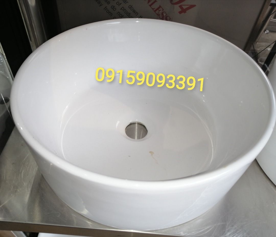 LAVATORY BASIN (Category: Bathroom & Kitchen Fixtures) located in Manila. Submitted by mayebarle006077 (Listing ID 1471131219, Image 1). Description: LAVATORY BASIN Enhance your bathroom with our stylish Lavatory, designed to combine functionality, convenience, and modern elegance for your everyday handwashing needs. ✅ Modern & Elegant Design – Complements a variety of bathroom interiors. ✅ Functional & Practical – Provides a convenient space for