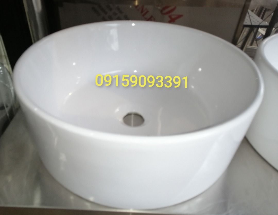 LAVATORY BASIN (Category: Bathroom & Kitchen Fixtures) located in Manila. Submitted by mayebarle006077 (Listing ID 1471131219, Image 2). Description: LAVATORY BASIN Enhance your bathroom with our stylish Lavatory, designed to combine functionality, convenience, and modern elegance for your everyday handwashing needs. ✅ Modern & Elegant Design – Complements a variety of bathroom interiors. ✅ Functional & Practical – Provides a convenient space for