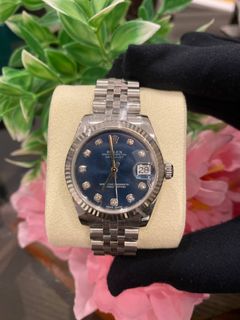 (Category: ) located in . Submitted by luxury_watch888 (Listing ID 1471176103, Image 1). Description: .
