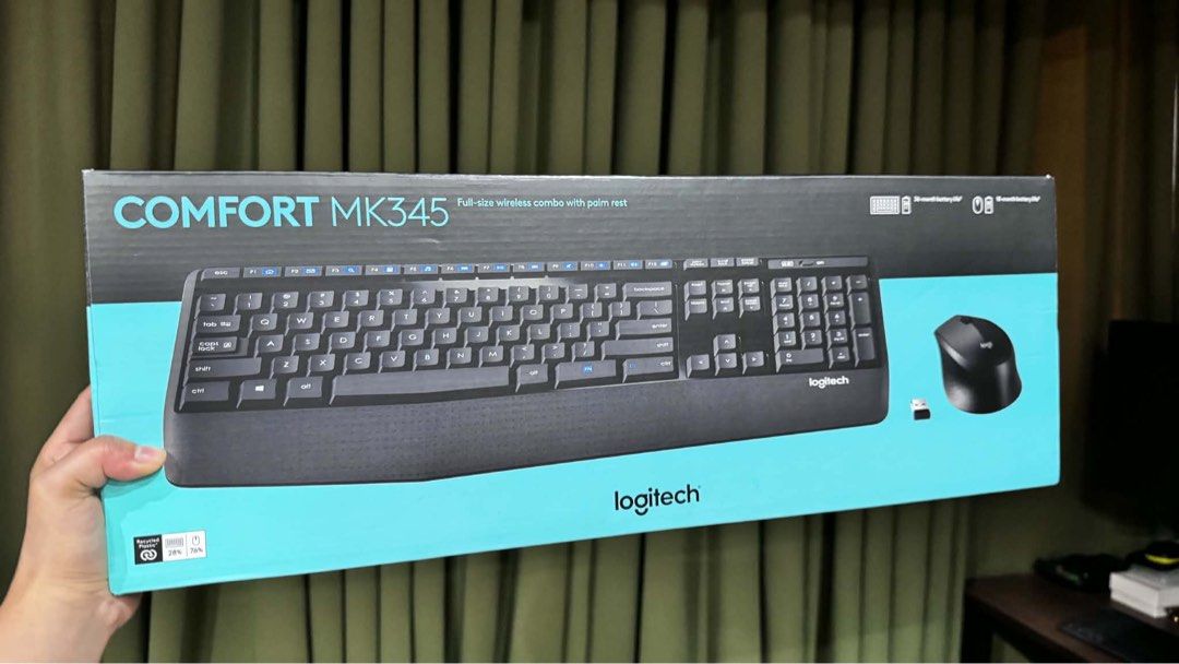 LOGITECH MK345 WIRELESS KEYBOARD AND MOUSE COMBO (Category: Computer Keyboard) located in Caloocan City. Submitted by anglca_ (Listing ID 1471261940, Image 2). Description: LOGITECH MK345 WIRELESS KEYBOARD AND MOUSE COMBO - brand new north caloocan area. pm me! .