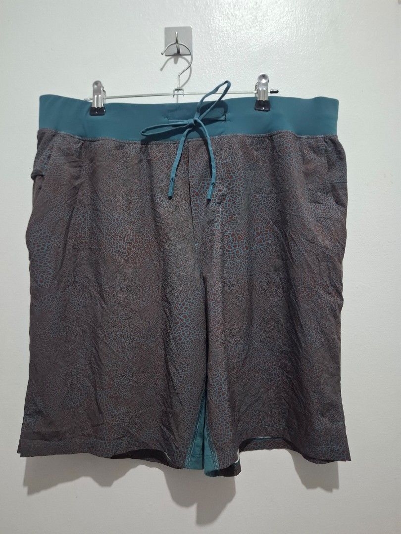 Lululemon size XL (Category: Shorts) located in Tarlac. Submitted by christopher.24 (Listing ID 1471171700, Image 1). Description: excellent condition legit.