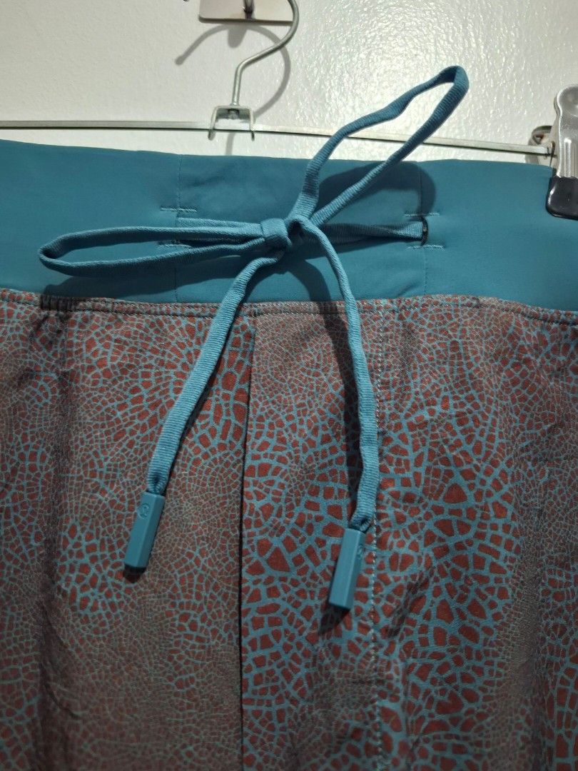 Lululemon size XL (Category: Shorts) located in Tarlac. Submitted by christopher.24 (Listing ID 1471171700, Image 3). Description: excellent condition legit.