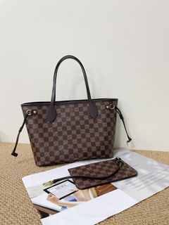 (Category: ) located in . Submitted by jscollectionbags (Listing ID 1471164479, Image 1). Description: .