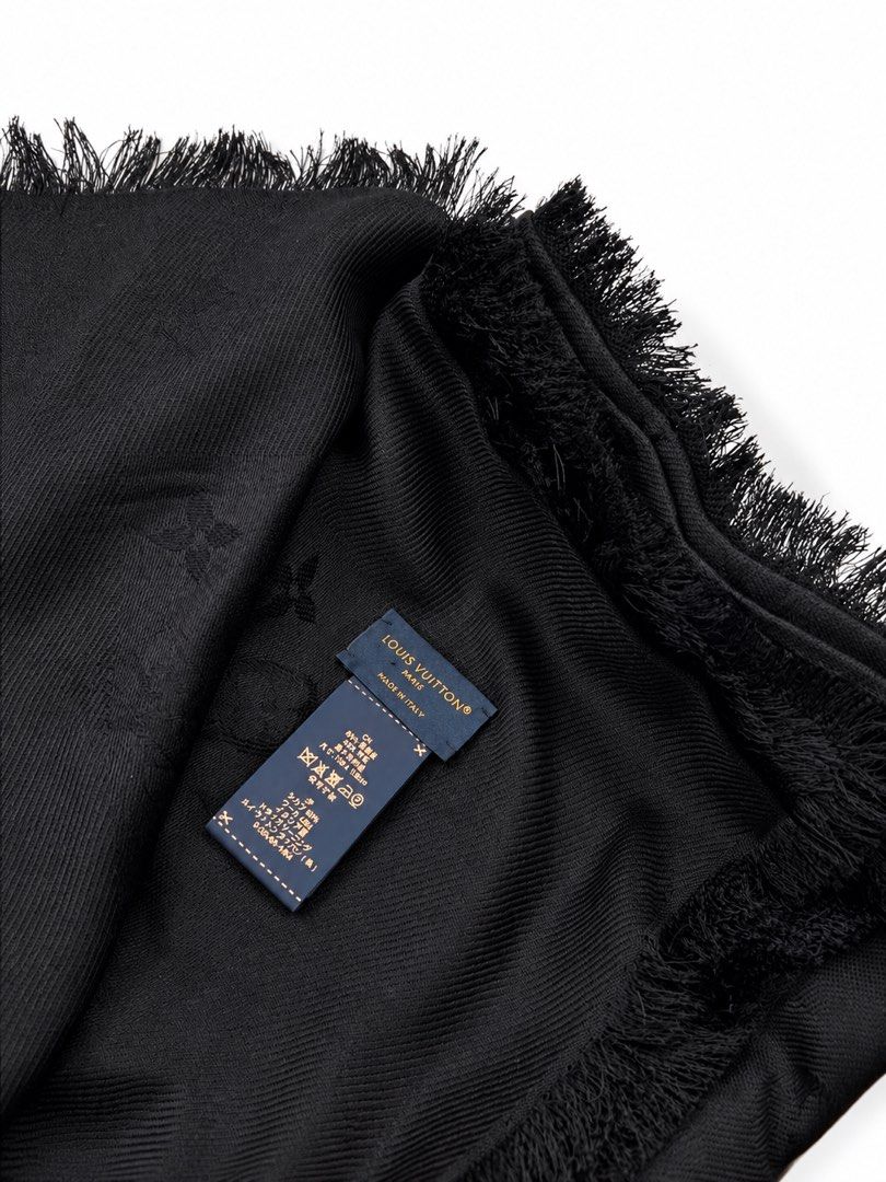 ⚜️Lv timeless monogram black scarf (Category: Luxury Accessories) located in Makati City. Submitted by 90sangel (Listing ID 1471285523, Image 3). Description: •Item: LV timeless monogram scarf black 🖤 •Condition: Excellent, New Box is optional and not included from the sale price..