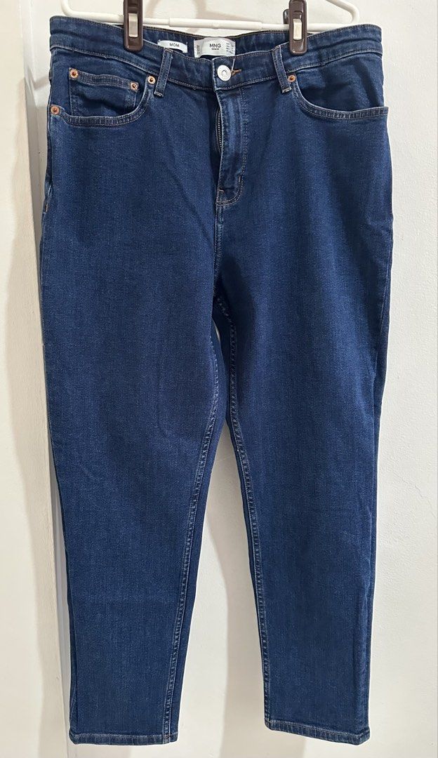 MANGO MOM DENIM JEANS (Category: Jeans) located in Cainta. Submitted by shopbyroma (Listing ID 1471134597, Image 1). Description: Original Mango Mom Denim Jeans Brand new without tag Size 34 waist Length 38 inches.