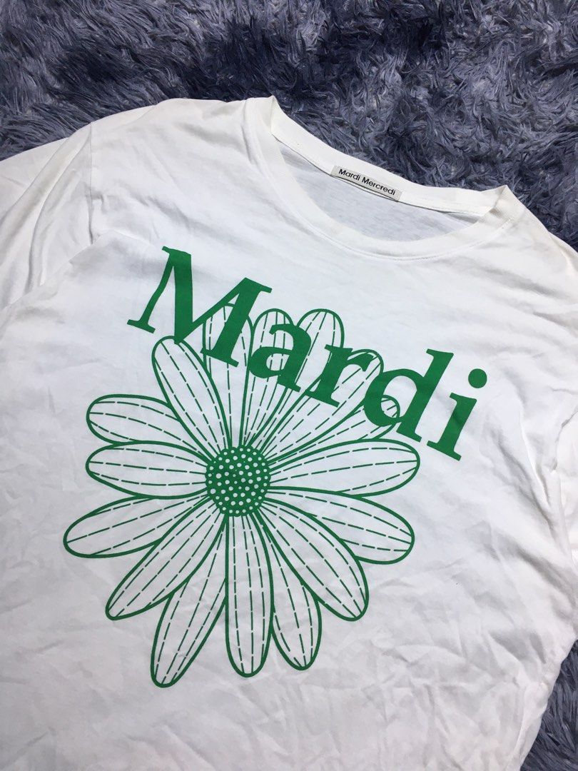 mardi tshirt (Category: Activewear) located in Cagayan de Oro. Submitted by rosellersumod-ong (Listing ID 1471238454, Image 2). Description: excellent condition no issue Size Small 20/27 cr 9.5/10.