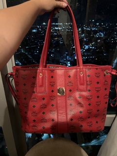 (Category: ) located in . Submitted by ann__xoxo (Listing ID 1471180278, Image 1). Description: .