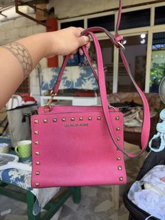 (Category: ) located in . Submitted by dorilorenr48954 (Listing ID 1471227078, Image 1). Description: .