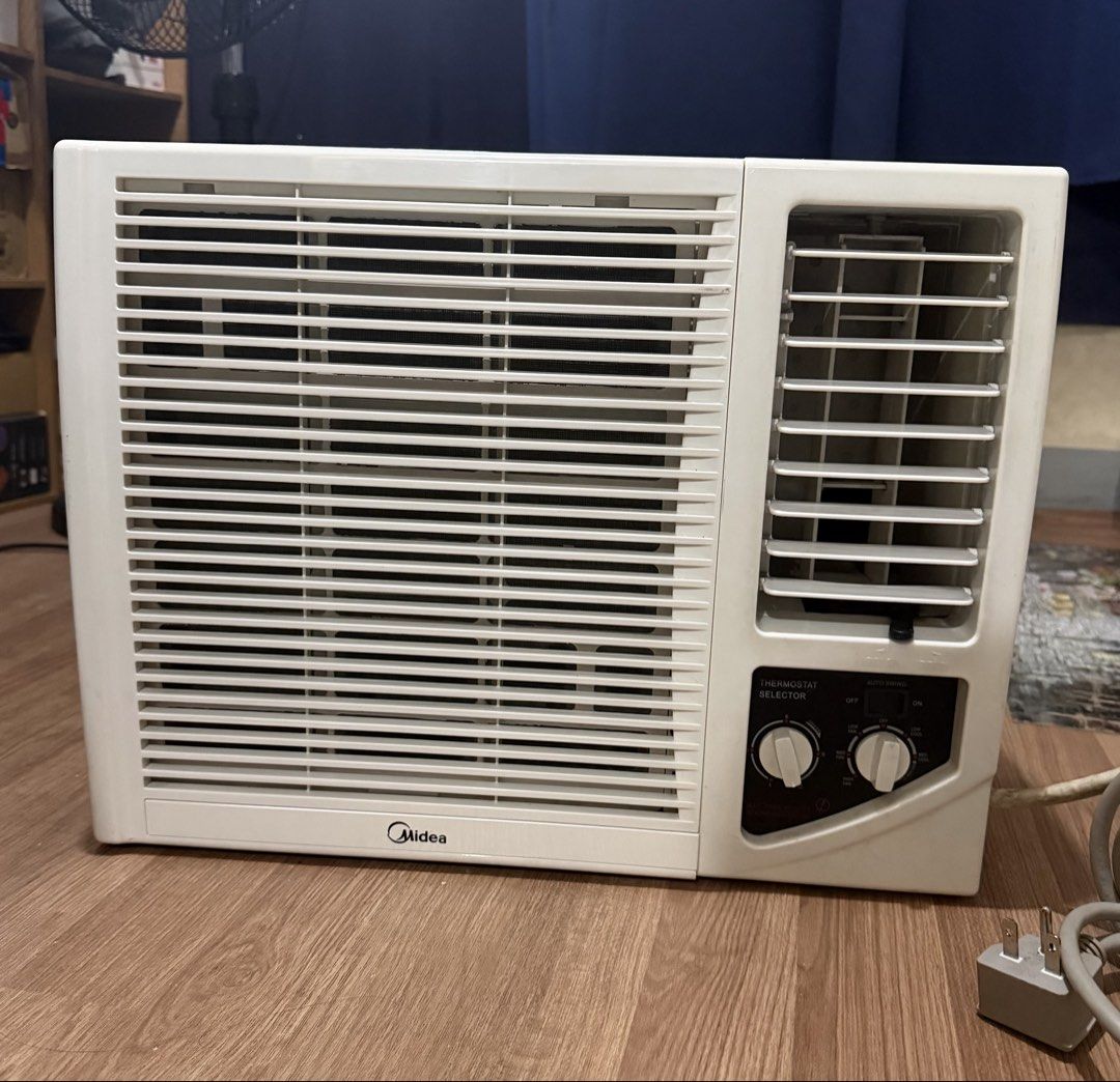 MIDEA 1.0 HP WINDOW-TYPE AIRCON (Category: Looking For) located in Makati City. Submitted by nessajoy1995 (Listing ID 1471268807, Image 2). Description: FOR SALE: MIDEA 1.0 HP WINDOW-TYPE AIRCON ❄️ Brand: MIDEA ❄️ Capacity: 1.0 HP ❄️ Type: Window-Type Aircon ❄️ Condition: Used ❄️ Features: Adjustable thermostat, multiple cooling and fan settings, and auto-swing function. ✅ Ideal for small bedroom ✅ Clean inside and out ✅ Simple manual controls ✅ 