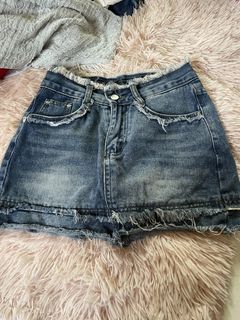 (Category: ) located in . Submitted by kathhhhh236 (Listing ID 1471165540, Image 1). Description: .
