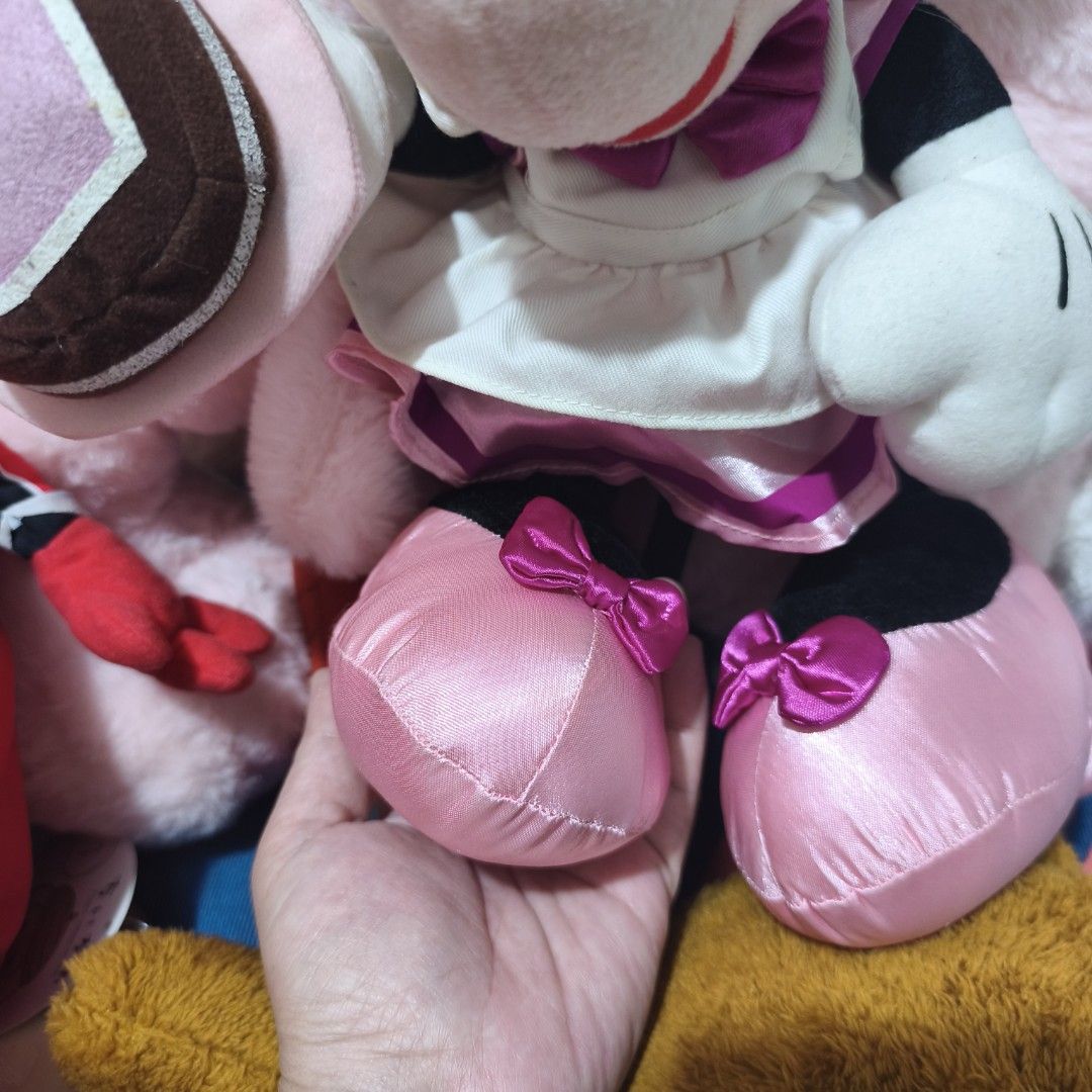 Minnie Mouse Sega (Category: Plushies & Soft Toys) located in Iloilo. Submitted by geselalpan30231 (Listing ID 1471138837, Image 2). Description: .