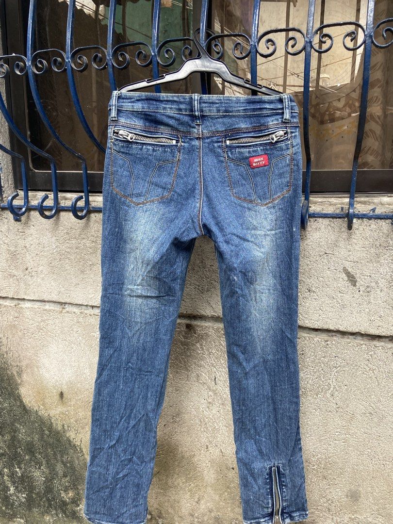 Miss Sixty Zip hem Low rise Denim (Category: Jeans) located in General Trias. Submitted by akirp (Listing ID 1471160735, Image 2). Description: waist: 28 Miss Sixty Jnt lalamove MOP gcash.