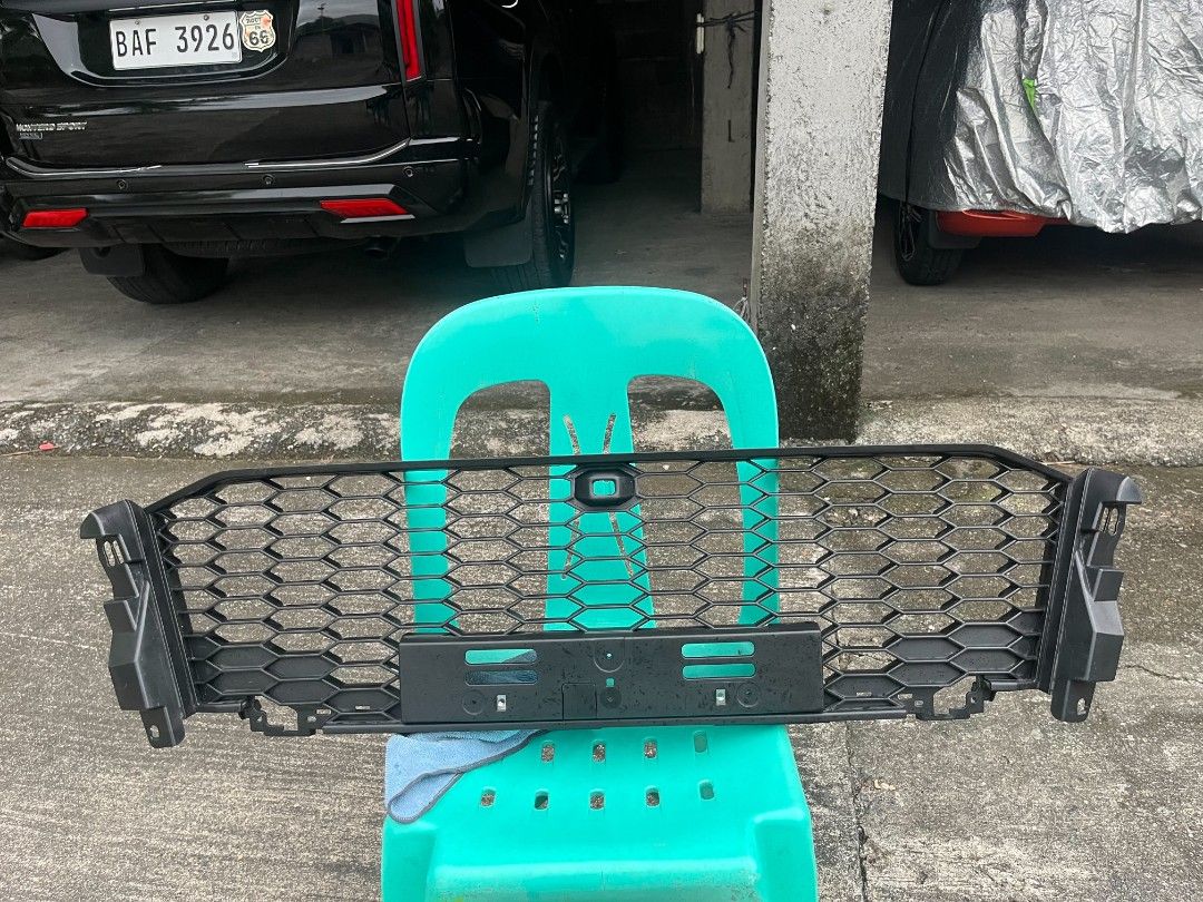 Montero Front Plastic Grill (Category: Body Parts and Accessories) located in Solano. Submitted by prelovedbagsbykei (Listing ID 1471232751, Image 2). Description: Open for shipping NEGOTIABLE.