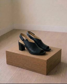 (Category: ) located in . Submitted by minimalistmanila (Listing ID 1471127471, Image 1). Description: .