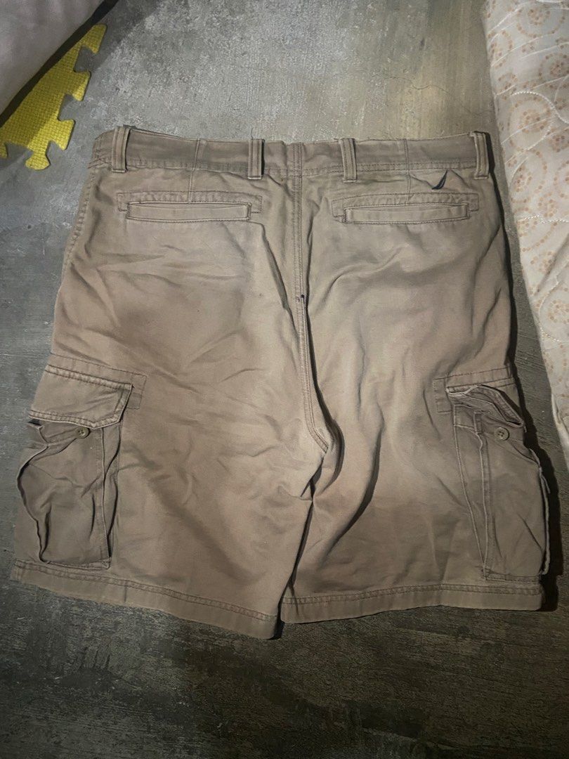 Nautica Brown Cargo Short (Category: Shorts) located in Manila. Submitted by bryanralph (Listing ID 1471264269, Image 2). Description: Length 21.5 - 22inch Waist 36 Leg opening 12.5 Issue: small stain .