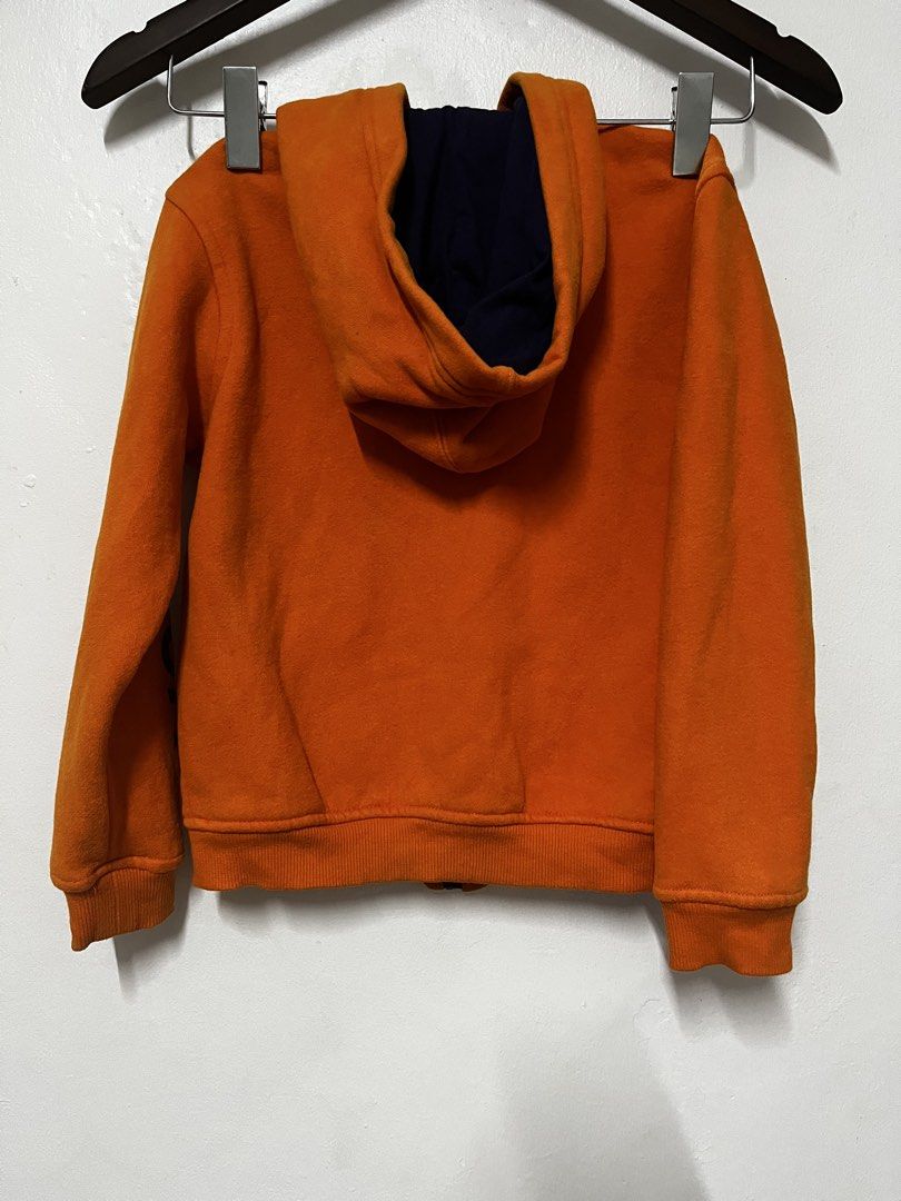 Nautica Orange Hoodie (Category: Babies & Kids Fashion) located in Rodriguez. Submitted by she_finds (Listing ID 1471197135, Image 2). Description: Size L (7) For 7-8yrs old.