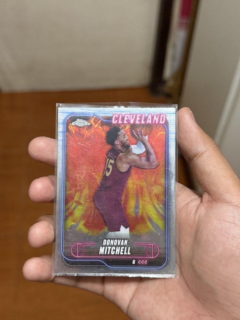 NBA player (Category: Raw Singles) located in Manila. Submitted by b1uezy (Listing ID 1471219840, Image 3). Description: Random NBA cards and sleeves Take all Condition between cards may vary Sleeves: 70/100 pcs RFS: decluttering.