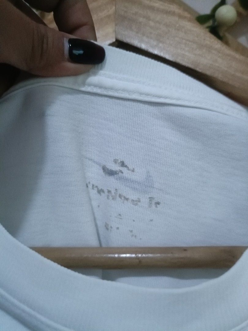 Nike (Category: Activewear) located in Sual. Submitted by kriztyne_29 (Listing ID 1471270199, Image 3). Description: dimeS: 20*26.5.