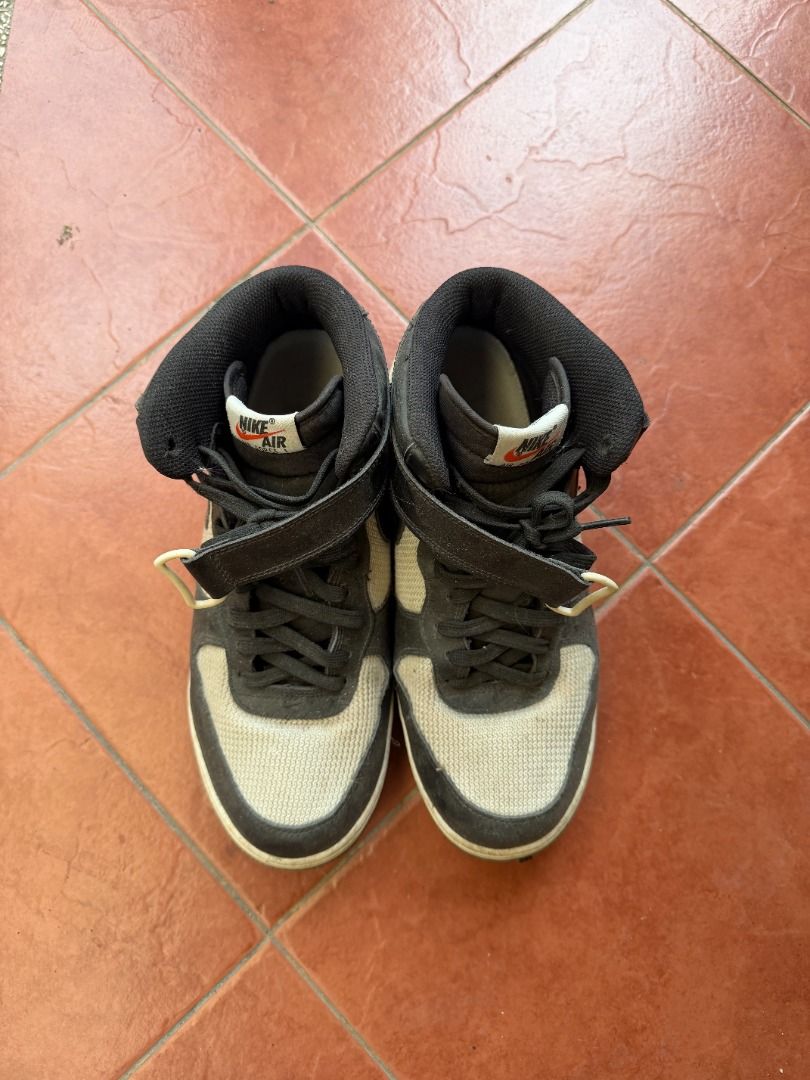 Nike Air Force 1 Size 10 (Category: Sneakers) located in Cebu City. Submitted by khlarkmangelaya (Listing ID 1471222998, Image 2). Description: FOR SALE: Nike Air Force 1 Mid/High cut ₱2250 (Negotiable) Size: US 10 / UK 9 / EUR 44 / 28cm Style code: 315123-037 (check the inner tag pic) Dark grey suede with off white woven canvas panels, classic ankle strap Best for casual everyday wear, streetwear fits, and AF1 fans who want the mid cut look RFS: