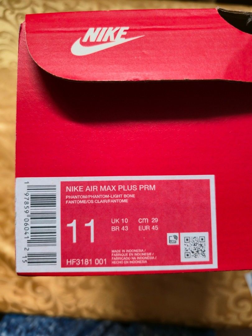 Nike Air Max Plus PRM Phantom (Category: Sneakers) located in Manila. Submitted by jamestio (Listing ID 1471241742, Image 2). Description: - Brand: Nike - Model: Air Max Plus PRM - Colorway: Phantom, Light Bone, and Dark Burgundy - Size: US 11 Men's - Features: Classic wavy cage overlays, visible Air cushioning, and dark burgundy lining - Condition: Clean pair, ready to wear - Inclusions: Original red Nike box included.