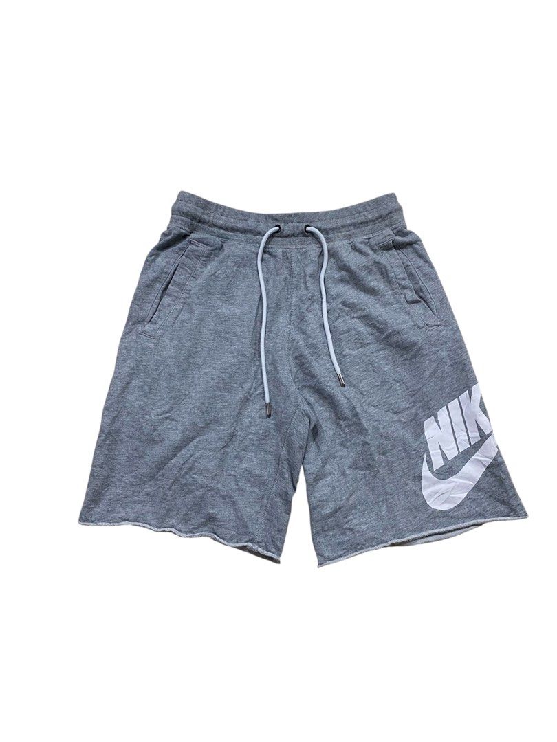 Nike Alumni Short's (Category: Shorts) located in Maasin. Submitted by regain_cycle17 (Listing ID 1471259943, Image 2). Description: Nike Alumni Shorts 28-32 waistline (Small on tag) 18.5 length Pristine condition♻️ No issue❌ Washed and ready to wear.✅ 650 plus sf💰 MOP: GCash📥 📍SOUTHERN LEYTE, VISAYAS 6600..