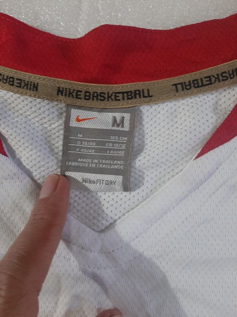 Nike basketball jersey drifit (Category: Activewear) located in General Santos City (Dadiangas). Submitted by thrift_raid (Listing ID 1471193413, Image 2). Description: size medium.