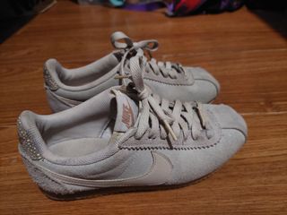 (Category: ) located in . Submitted by shopsell_930 (Listing ID 1471243943, Image 1). Description: .