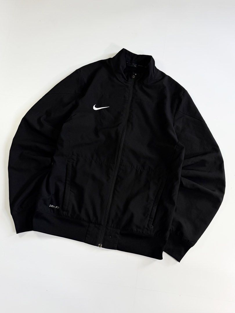 nike dri fit jacket full zip (Category: Activewear) located in Manila. Submitted by styleandfly191238 (Listing ID 1471149788, Image 3). Description: length 27 width 22 issue none conditions excellent color rate 10/10 better in personal fav piece unli vc to check the item to assure your assurance .