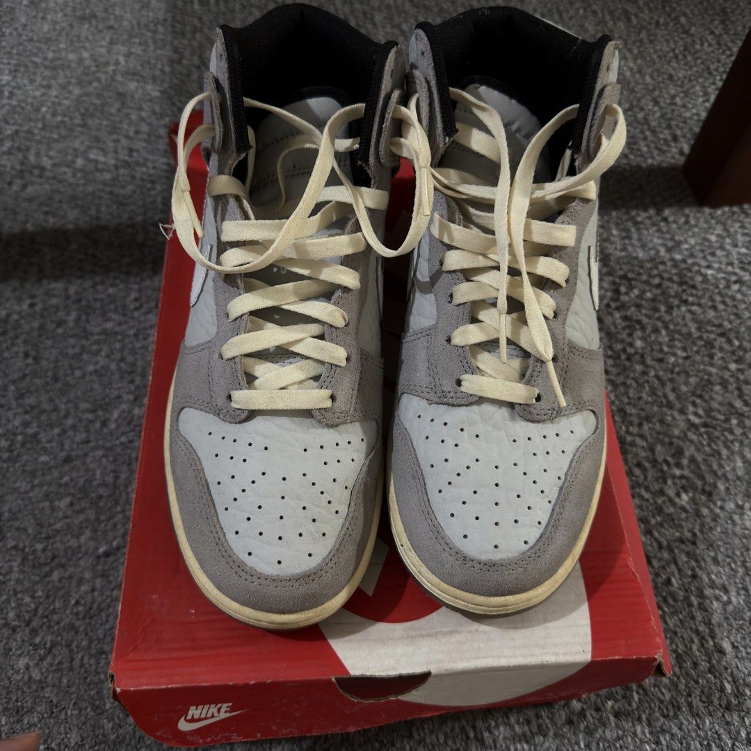 Nike Dunk Hi PRM Japan Exclusive (Category: Sneakers) located in Quezon City. Submitted by ejmuncal (Listing ID 1471127189, Image 2). Description: Selling my Nike Dunk High Premium in Wolf Grey / White / Pure Platinum. Features grey suede overlays, textured leather panels, cream laces, and translucent outsoles with graphics underneath. • Size: US Men’s 9 / Women’s 10.5 / UK 8 / EU 42.5 • Model code: DR8753-077 • Used twice or thrice only • Creasi