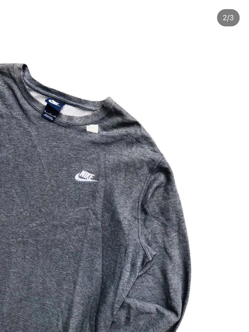 Nike Embroidered Logo (Category: Coats, Jackets and Outerwear) located in Angeles City. Submitted by wwdrip (Listing ID 1471227321, Image 2). Description: Nike Embroidered Logo •Width : 23.5 •Length : 27.5 •Size : L •Color rate : 9.7/10 •Condition :almost like new •no issue ₱700 + SF.