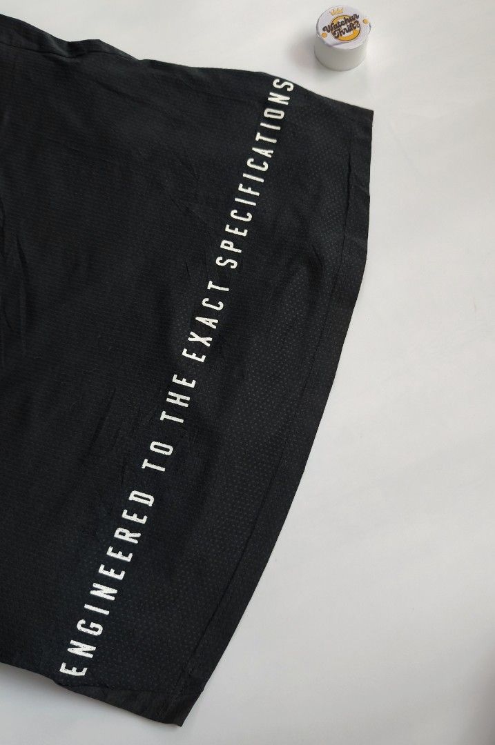 Nike Engineered For Athlete Athletic Shirt (Category: Activewear) located in Manapla. Submitted by gentleturtle_3dc683 (Listing ID 1471251339, Image 3). Description: Nike Engineered For Athlete Athletic Shirt 💵 ₱ 129 📏 Size: L (20 x 27 ½ & 29 ½) 🎨 Color Rate: 9.5 /10 or better ✨ Condition: Great ⚠️ Issue: Minimal pinholes Pre-loved thrifted item. 💬 Message us for inquiries!.