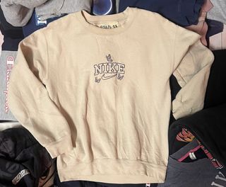 (Category: ) located in . Submitted by baijam.store (Listing ID 1471124938, Image 1). Description: .