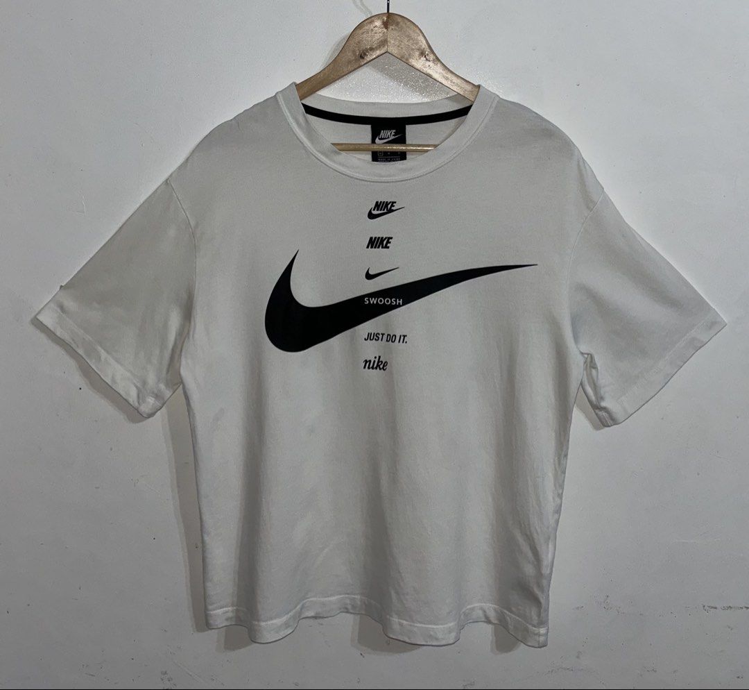 Nike Multi logo (Category: Tshirts & Polo Shirts ) located in Alicia. Submitted by sammyviloria (Listing ID 1471259333, Image 1). Description: .