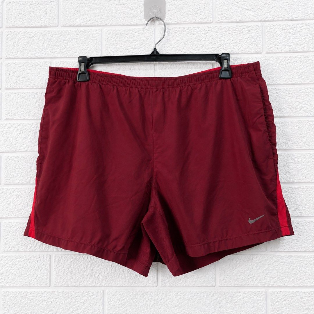 Nike Running Short (Category: Shorts) located in Taguig. Submitted by thriftstar2 (Listing ID 1471277052, Image 1). Description: W 18.5 L 15 Color rate 9/10 Size Large on tag Issue : natalsikan ng pintura and wala na yung reflector nike niya.