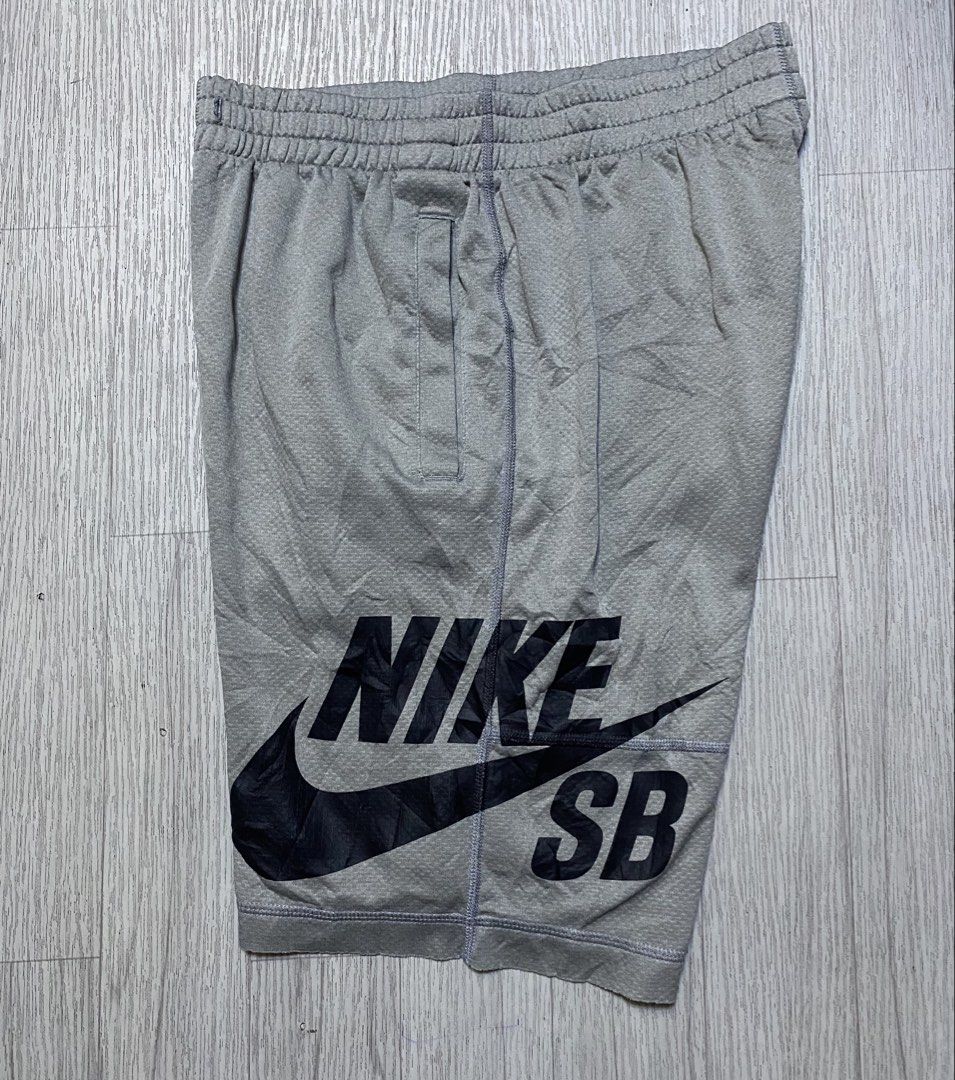 Nike SB Grey Mesh Shorts (Category: Shorts) located in Pasig City. Submitted by terrencec34805 (Listing ID 1471259469, Image 2). Description: Nike SB mesh short Excellent condition Size:Small Waist:28-30 Length:19.5 Issue:Missing Lace.