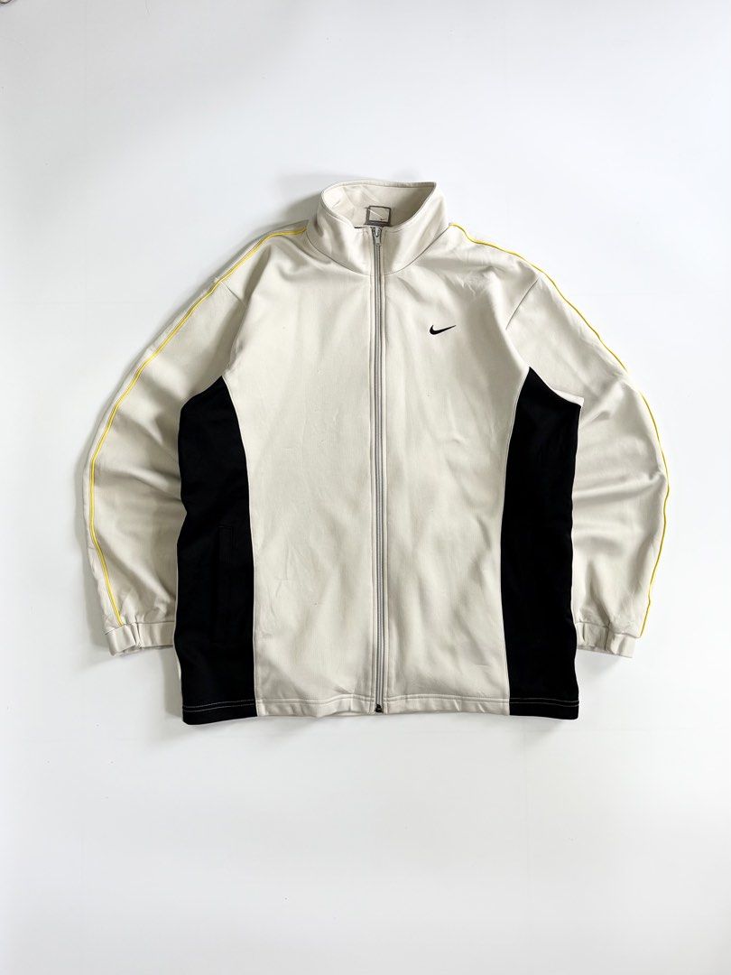 nike track jacket full zip (Category: Activewear) located in Manila. Submitted by styleandfly191238 (Listing ID 1471159737, Image 1). Description: length-28 width-23 issue none conditions like new color rate 10/10 flawless better in personal fav piece unli vc and vouch for your assurance chck free!.
