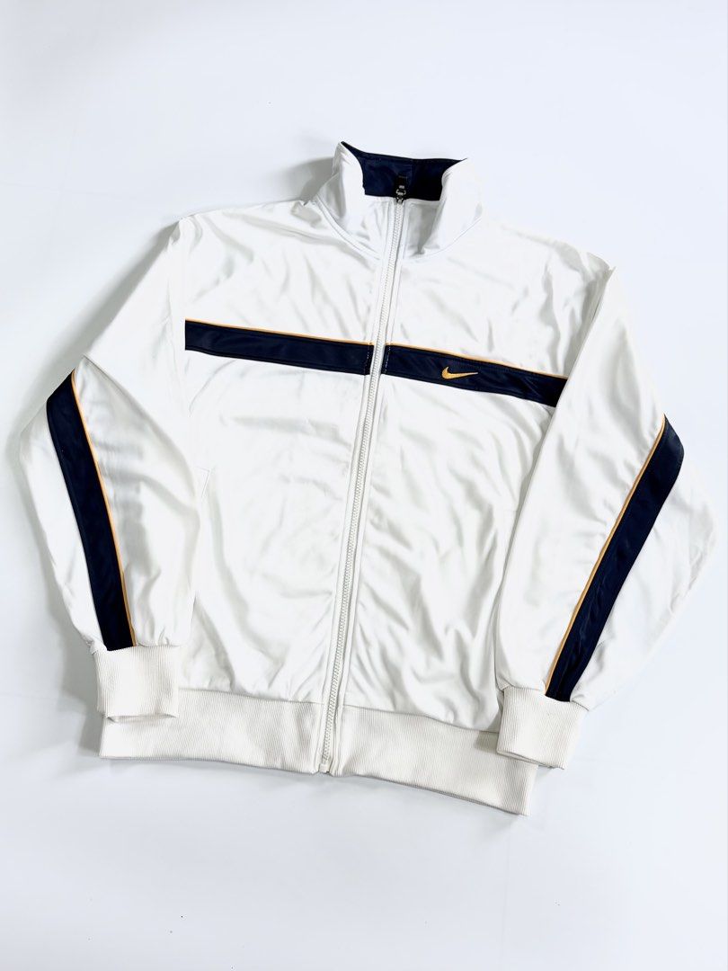 nike track jacket two tone (Category: Coats, Jackets and Outerwear) located in Manila. Submitted by styleandfly191238 (Listing ID 1471160436, Image 3). Description: length-27 width-24 issue none conditions like new color rate 10/10 flawless better in personal fav piece unli vc and vouch for your assurance chck free!.