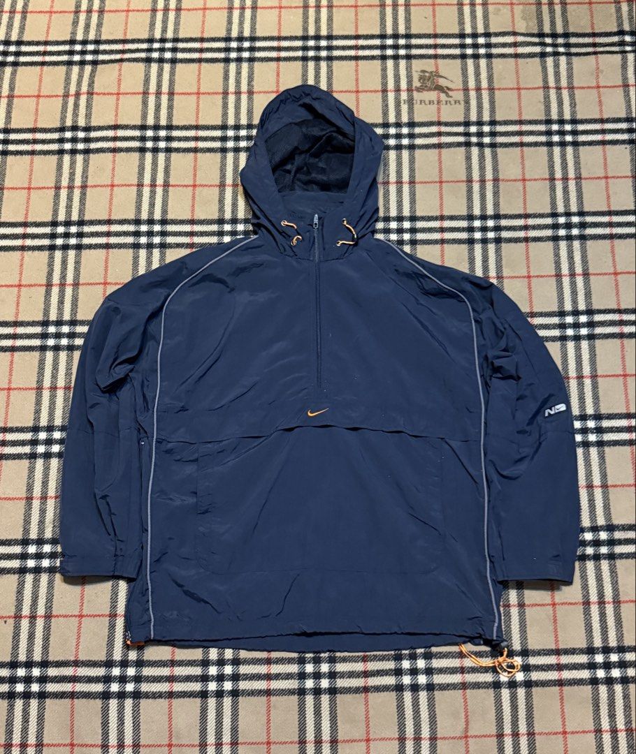 Nike Windbreaker (Category: Coats, Jackets and Outerwear) located in Cavite. Submitted by markjoseph24866 (Listing ID 1471132453, Image 1). Description: .