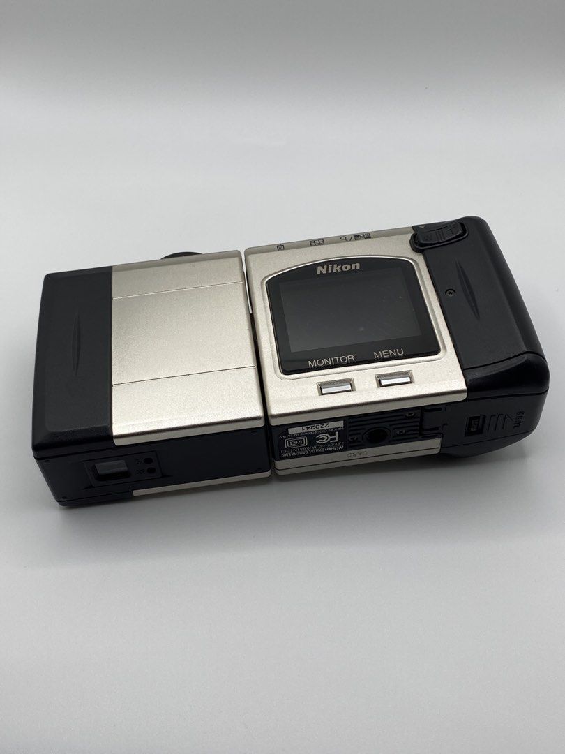 Nikon Coolpix900 (Category: Cameras) located in General Natividad. Submitted by lootsnijay (Listing ID 1471131604, Image 2). Description: Nikon Coolpix900 Inclusion/s: CF card (4MB), battery & charger Cosmetic: 9/10 Issue/s: LCD / screen burn (does not affect the output) 📍NUEVA ECIJA +shipping fee -Color may vary due to lighting. -Feel free to ask questions or photos..