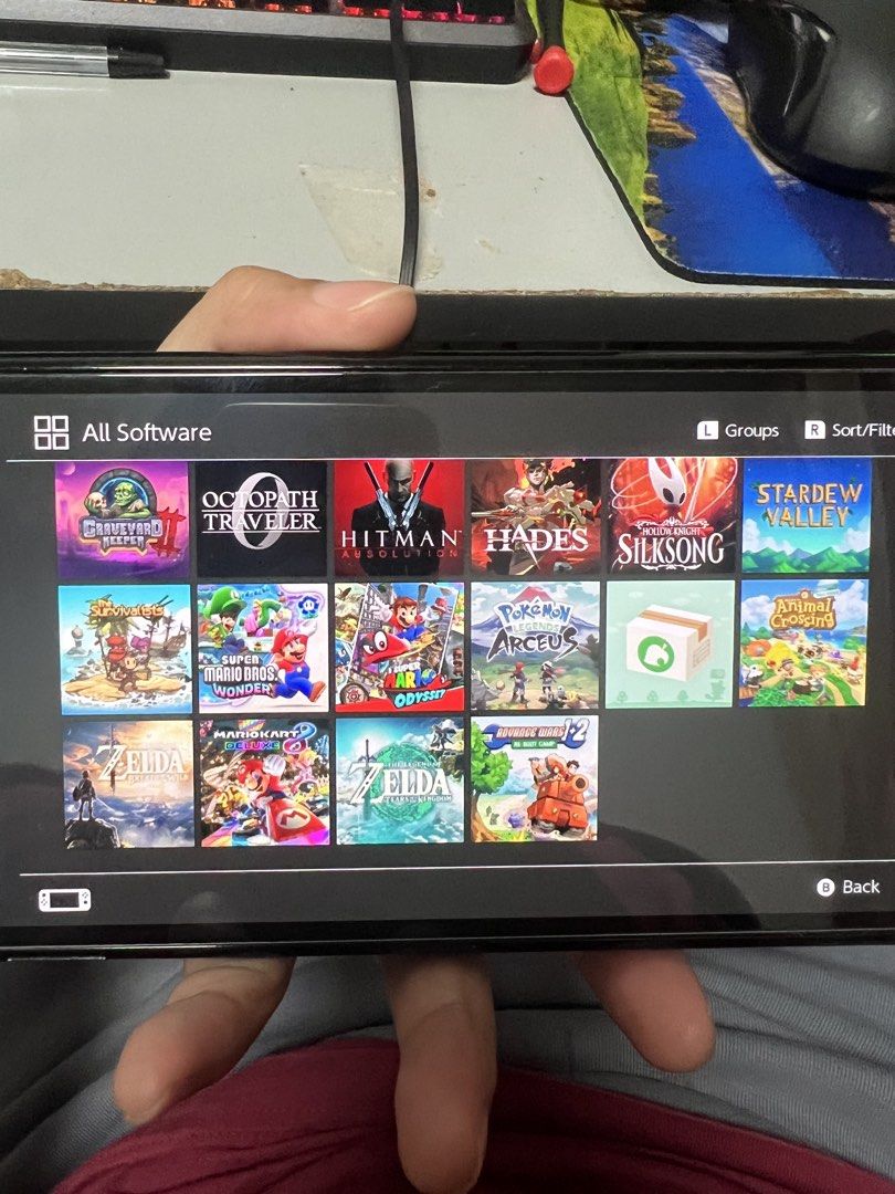 Nintendo switch oled 128gb jailbreak with box (Category: Nintendo) located in Makati City. Submitted by christian.19 (Listing ID 1471169526, Image 3). Description: Nintendo switch oled Perma dato jailbreak 128gb sd card samsung evo plus Complete with box And all accesories Free mario hard case Request games you like bago meet up With screen guard Scratches on back stand All in all presentable Price 12k negotiable konti if makati meet up .