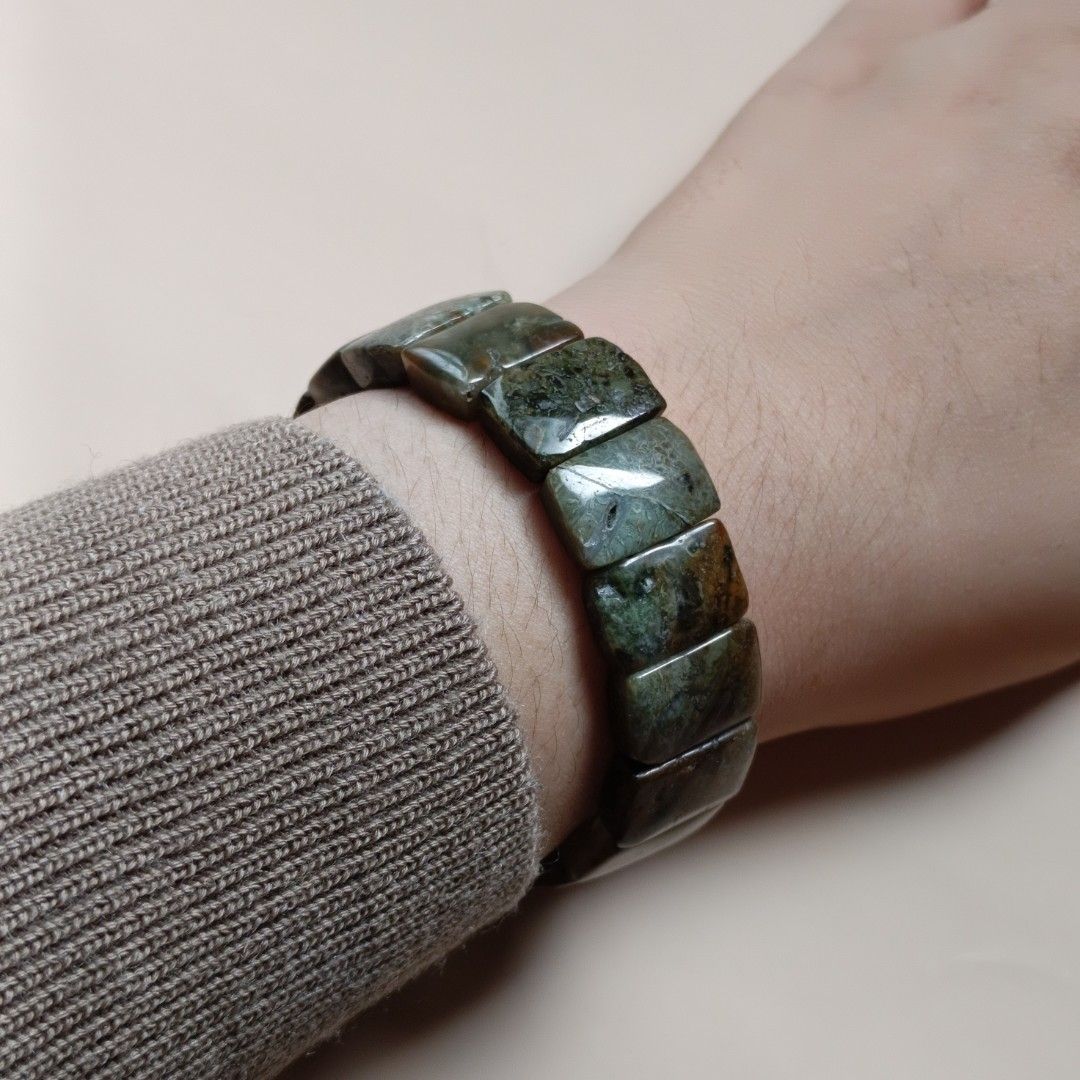 Ocean Jasper Bangle (Category: Bracelets) located in Manila. Submitted by enchantra_gems (Listing ID 1471197595, Image 3). Description: 🌊 OCEAN JASPER BANGLE BRACELET Add a touch of natural elegance to your everyday style with this beautiful Ocean Jasper Bangle. Featuring unique natural patterns and earthy colors, each piece has its own charm. ✨ Stone: Natural Ocean Jasper ✨ Bead Size: 15 mm ✨ Bracelet Size: 16–17 cm ✨ Price: ₱380 💎 Associated 
