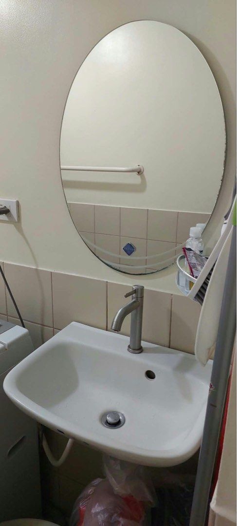 One Premier (Category: Apartments & Condos) located in Paranaque City. Submitted by janell.marcos04 (Listing ID 1471139841, Image 2). Description: 🔥 RUSH SALE! ONE PREMIER CONDOMINIUM – LAS PIÑAS CITY 🔥 🏙️ OWN A CONDO FOR ONLY ₱3.6 MILLION! Looking for a property investment in the South? Don’t miss this opportunity to own a condominium unit at One Premier, Las Piñas City! 🏡 PROPERTY DETAILS 📍 One Premier, Brgy. Almanza Uno, Las Piñas City ▪️