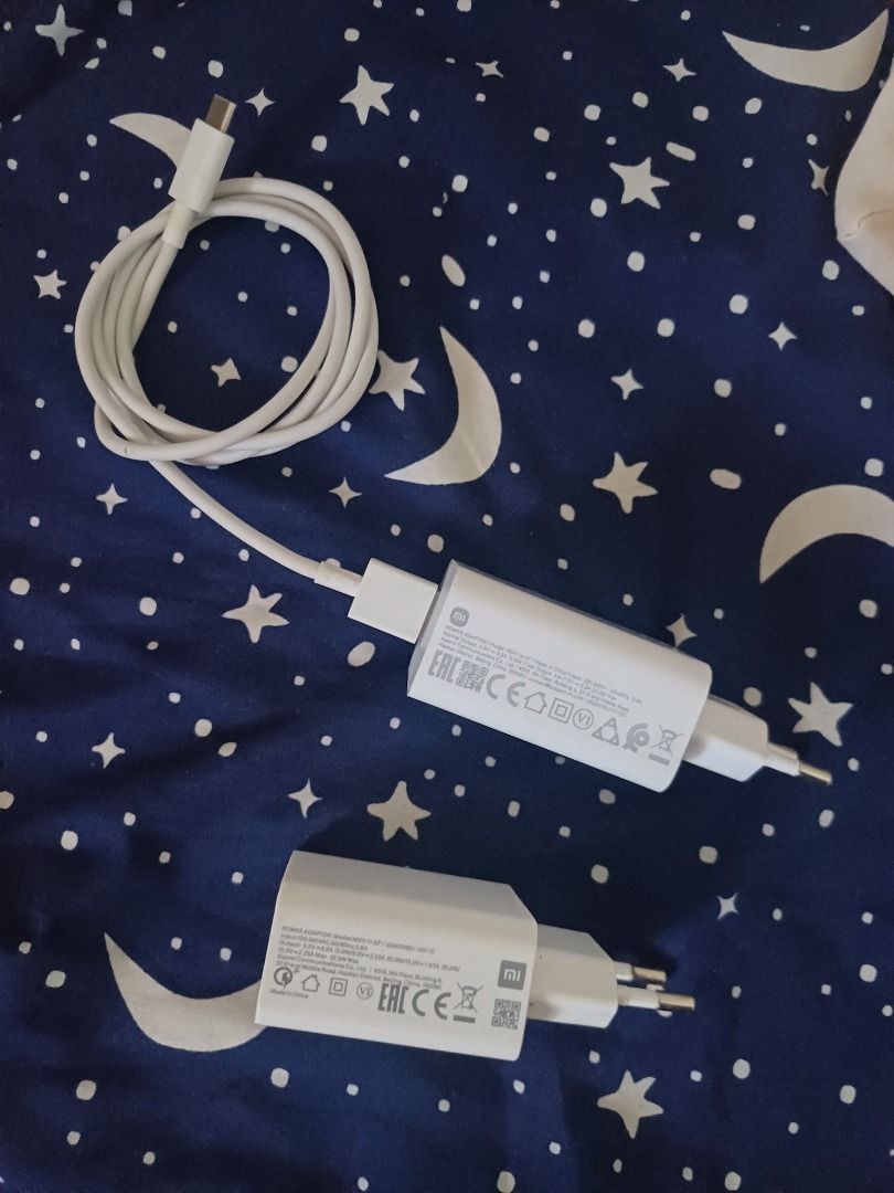 Original Redmi charger Type C 33W (2pcs) (Category: Chargers & Cables) located in Cebu City. Submitted by Brixx (Listing ID 1471192019, Image 2). Description: - Authentic 33W Redmi / Xiaomi fast charging adapter - Includes original Type-C charging cable - Sleek white minimalist design - High-speed charging performance for compatible phones - Durable build quality and safe power output.