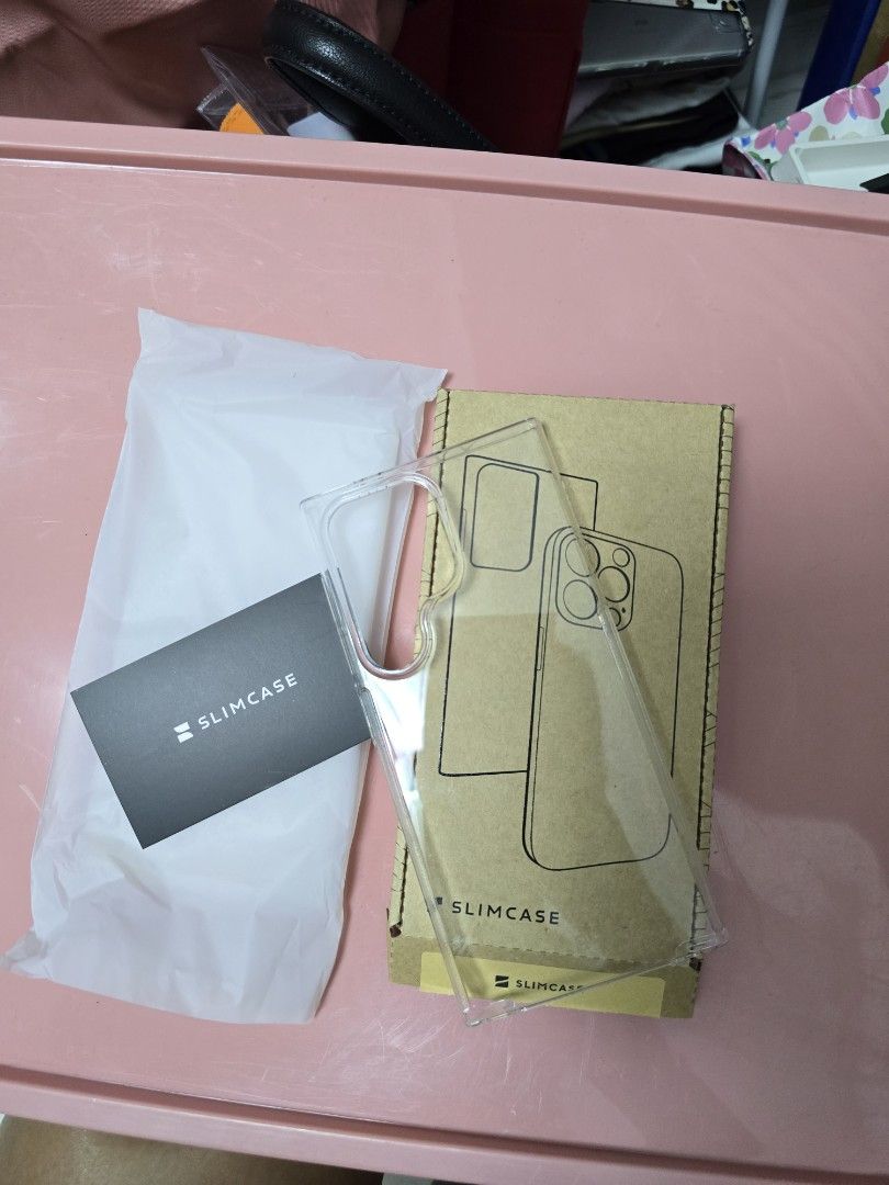 ORIGINAL SLIM CASE FOR S24 ULTRA (Category: Cases & Sleeves) located in Mandaluyong City. Submitted by _monamourph (Listing ID 1471227718, Image 2). Description: Please see the last photo for the flaw. Hence, selling low. If dika naman maselan hehe.