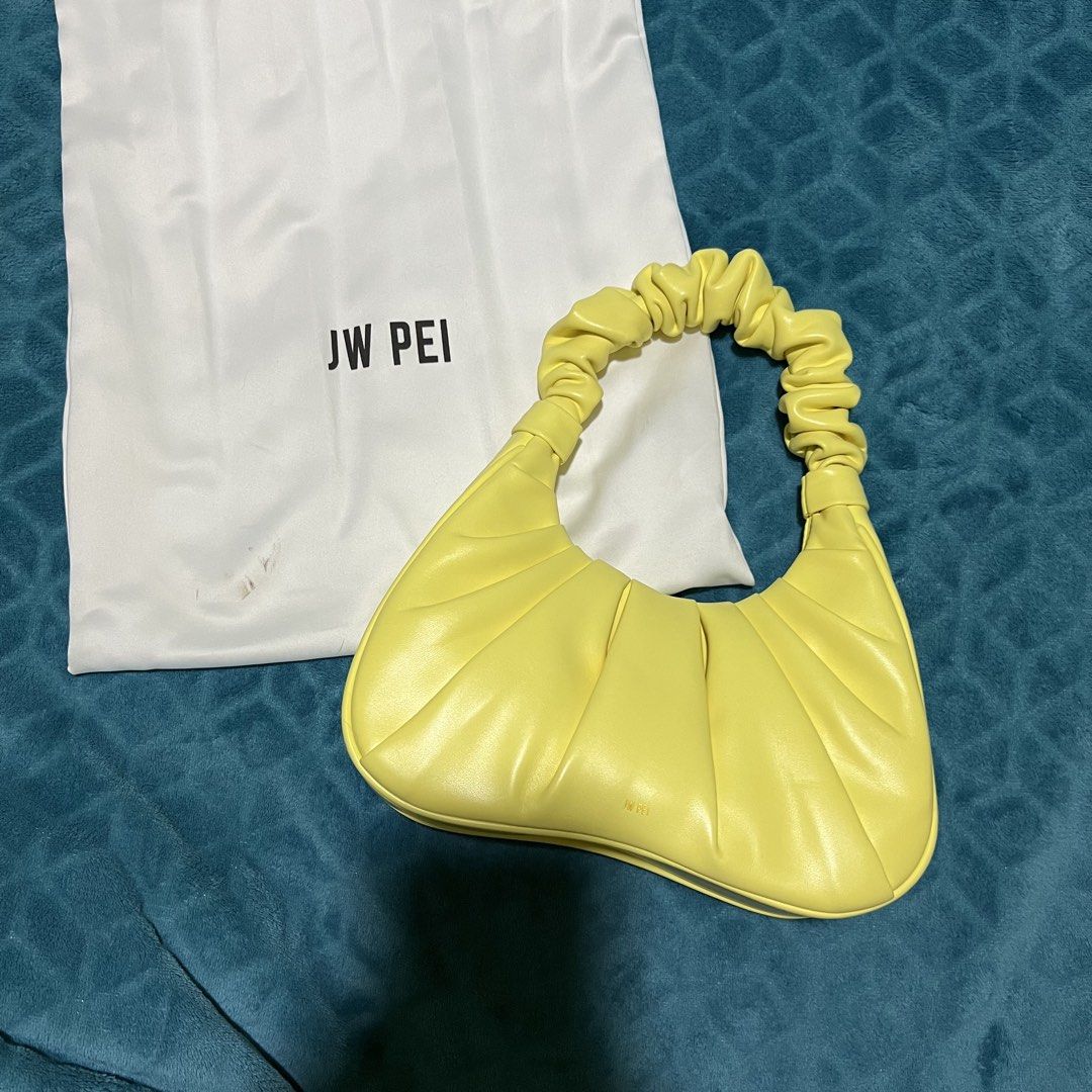 Original Yellow JW PEI Shoulder Bag (Category: Shoulder Bags) located in Cebu City. Submitted by rjaenina (Listing ID 1471223330, Image 1). Description: Comes with dustbag 🛵 Delivery in Cebu through Grab, Lalamove, etc, fee to be shouldered by buyer ✉️ Shipping through J&T Xpress.